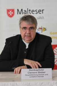 Domkapitular Clemens Bieber, Vorsitzender des Diözesan-Caritasverbands Würzburg